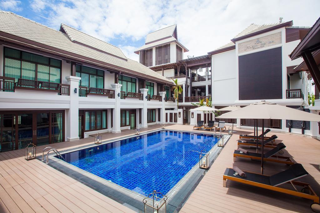 Huernnana Boutique Hotel Phrae Exteriör bild