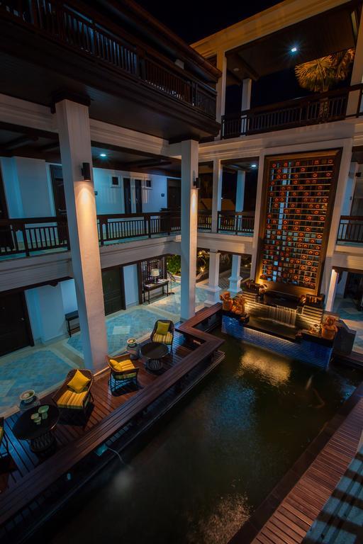 Huernnana Boutique Hotel Phrae Exteriör bild