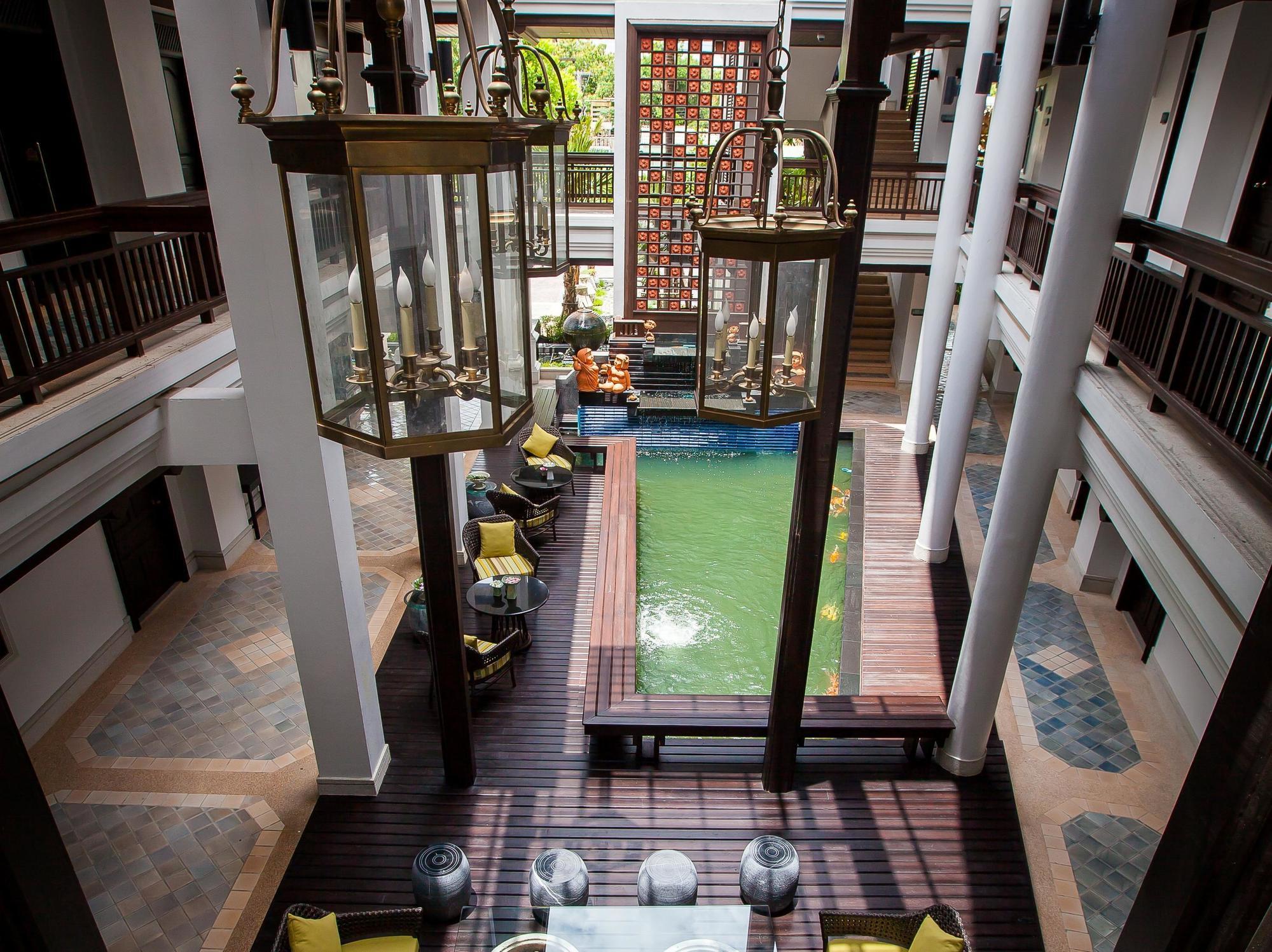 Huernnana Boutique Hotel Phrae Exteriör bild